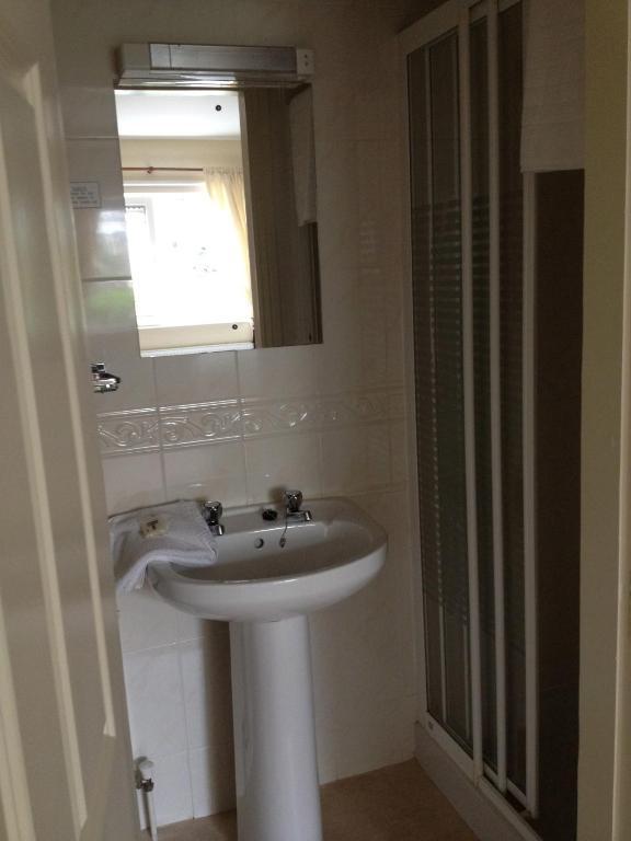 ホテルRobeen House キラーニー エクステリア 写真